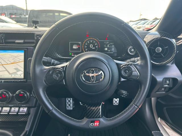 ���v�����X�e�A�����O�z�C�[����