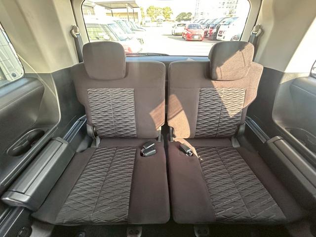 デリカD:5 P e-アシスト/両側パワースライドドア/アラウンドビューモニター/パワーバックドア/電動サイドステップ/社外ナビ/BSM/ステアリングヒーター/シートヒーター/LEDヘッドランプ/ETC(12枚目)