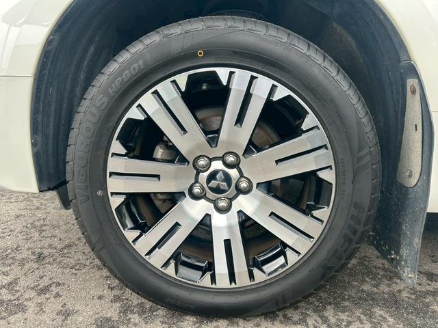 デリカD:5 P e-アシスト/両側パワースライドドア/アラウンドビューモニター/パワーバックドア/電動サイドステップ/社外ナビ/BSM/ステアリングヒーター/シートヒーター/LEDヘッドランプ/ETC(39枚目)