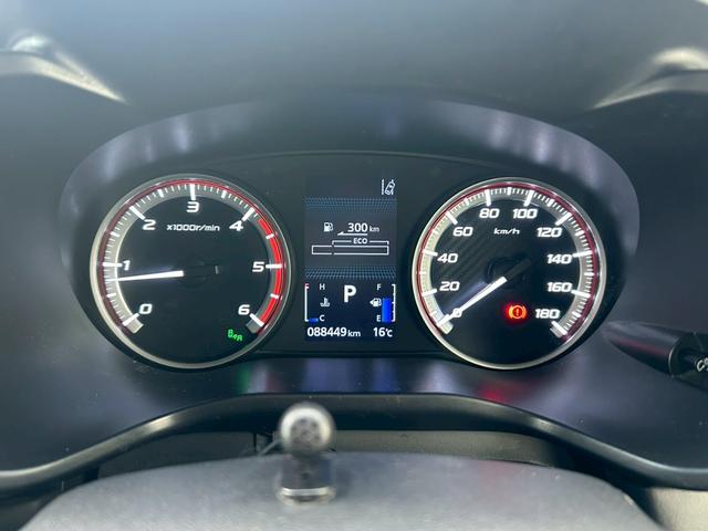 デリカD:5 P e-アシスト/両側パワースライドドア/アラウンドビューモニター/パワーバックドア/電動サイドステップ/社外ナビ/BSM/ステアリングヒーター/シートヒーター/LEDヘッドランプ/ETC(42枚目)