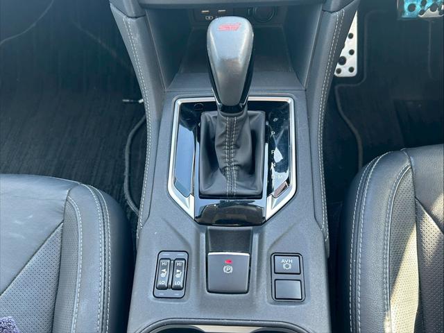 インプレッサスポーツ ２．０ｉ－Ｓアイサイト　ブラックレザーセレクション／ＳＴＩ（Ｆ・Ｓ・Ｒ）スポイラー／ＳＴＩマフラー／ＳＴＩシフトノブ／ＳＴＩ１８インチＡＷ／純正ナビ／バックモニター／パワーシート／シートヒーター／ＬＥＤヘッドライト（28枚目）