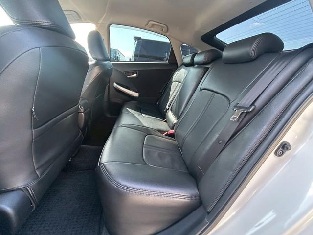 プリウス S 社外9インチナビ/バックモニター/TOYOTA17インチAW/ETC/HIDヘッドライト/オートライト/オートエアコン/スマートキー/エンジンスタートボタン(15枚目)