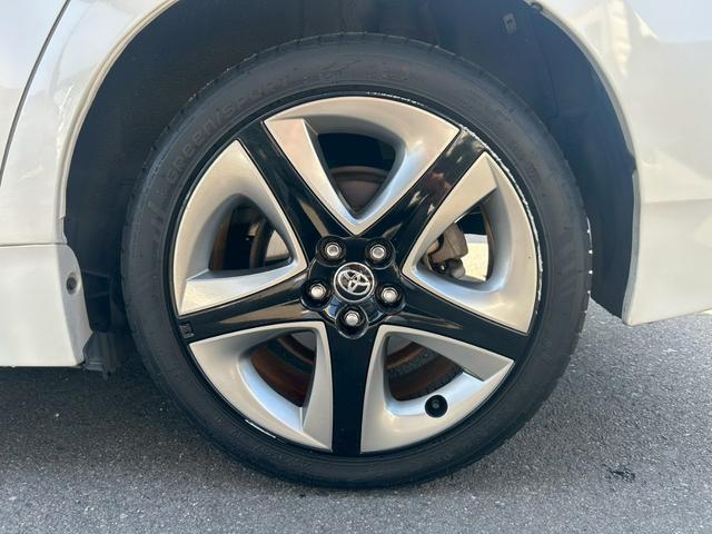 プリウス S 社外9インチナビ/バックモニター/TOYOTA17インチAW/ETC/HIDヘッドライト/オートライト/オートエアコン/スマートキー/エンジンスタートボタン(27枚目)