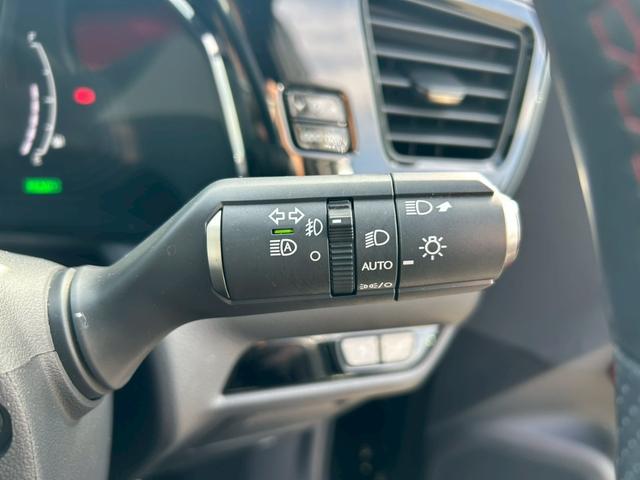 ���I�[�g�}�`�b�N�n�C�r�[�����I�[�g���C�g��