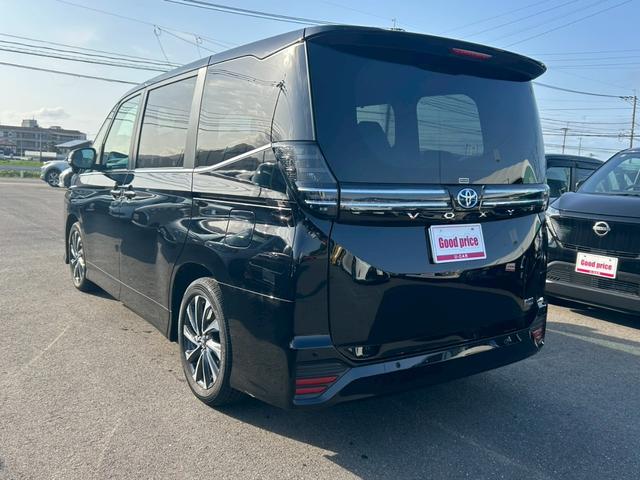 ヴォクシー ハイブリッドS-Z(3枚目)