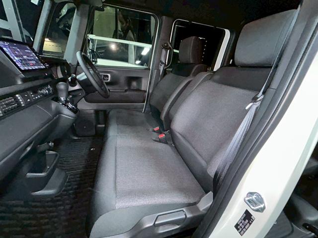 N-BOXカスタム ベースグレード 9インチHondaCONNECTナビ/マルチビューカメラ/両側パワースライドドア/ナビ連動前後ドラレコ/ETC/フルセグTV/ワンオーナー/禁煙車/サンシェード(14枚目)