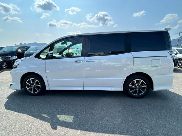 ヴォクシー ＺＳ　煌ＩＩ　モデリスタエアロ／８インチナビ／両側パワスラ／セーフティセンス／バックカメラ／クルーズコントロール／ＬＥＤヘッドランプ／フルセグＴＶ／ＥＴＣ（3枚目）