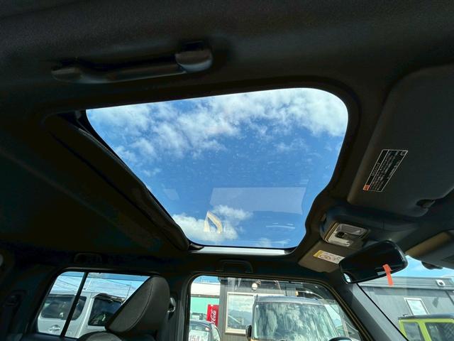 タフト Ｇ　スマートアシスト／ガラスルーフ／純正ナビ／バックカメラ／フルセグＴＶ／ドライブレコーダー／シートヒーター／純正１５インチＡＷ／ワンオーナー（16枚目）