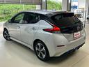 リーフ X Vセレクション プロパイロット/日産コネクトナビ9インチディスプレイ/全方位モニター/インテリジェントルームミラー/電動パーキングブレーキ/シートヒーター/フロント・バックソナー/充電ケーブル有り 中古車画像_4