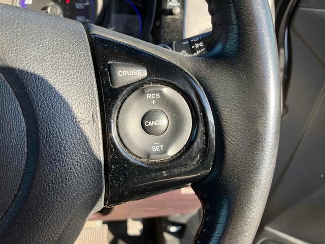 Ｎ－ＷＧＮカスタム Ｇ・ターボパッケージ　バックカメラ　ナビ　ＴＶ　オートクルーズコントロール　衝突被害軽減システム　ＨＩＤ　スマートキー　アイドリングストップ　電動格納ミラー　ベンチシート　ＣＶＴ　盗難防止システム　ＡＢＳ　ＥＳＣ　ＣＤ（8枚目）