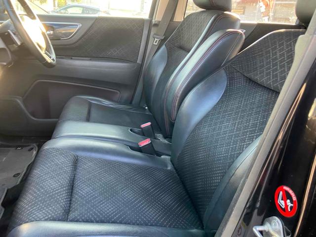 Ｎ－ＷＧＮカスタム Ｇ・ターボパッケージ　バックカメラ　ナビ　ＴＶ　オートクルーズコントロール　衝突被害軽減システム　ＨＩＤ　スマートキー　アイドリングストップ　電動格納ミラー　ベンチシート　ＣＶＴ　盗難防止システム　ＡＢＳ　ＥＳＣ　ＣＤ（10枚目）