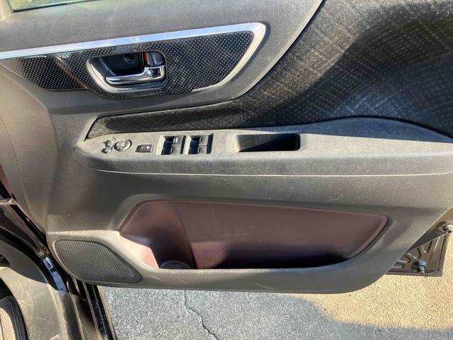 Ｎ－ＷＧＮカスタム Ｇ・ターボパッケージ　バックカメラ　ナビ　ＴＶ　オートクルーズコントロール　衝突被害軽減システム　ＨＩＤ　スマートキー　アイドリングストップ　電動格納ミラー　ベンチシート　ＣＶＴ　盗難防止システム　ＡＢＳ　ＥＳＣ　ＣＤ（23枚目）