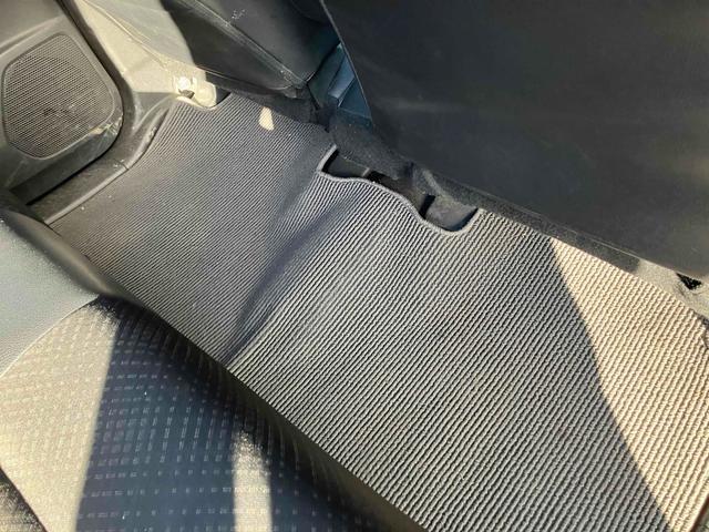 Ｎ－ＷＧＮカスタム Ｇ・ターボパッケージ　バックカメラ　ナビ　ＴＶ　オートクルーズコントロール　衝突被害軽減システム　ＨＩＤ　スマートキー　アイドリングストップ　電動格納ミラー　ベンチシート　ＣＶＴ　盗難防止システム　ＡＢＳ　ＥＳＣ　ＣＤ（26枚目）