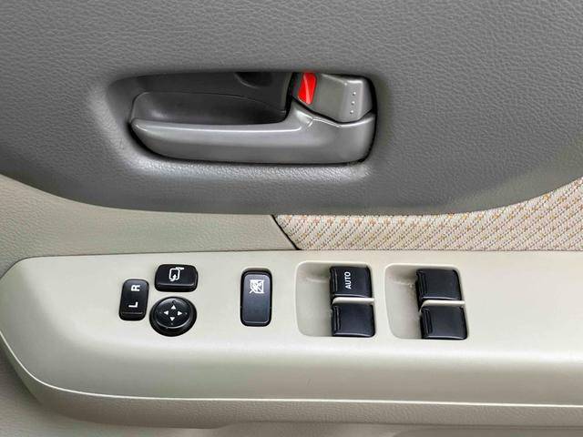 スペーシア Ｘ　両側スライド・片側電動　ナビ　ＴＶ　スマートキー　アイドリングストップ　電動格納ミラー　ベンチシート　ＣＶＴ　盗難防止システム　ＡＢＳ　ＣＤ　ＤＶＤ再生　ミュージックプレイヤー接続可　衝突安全ボディ（11枚目）