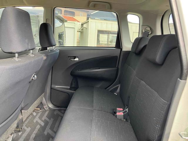 ステラ カスタムＲリミテッド　ドライブレコーダー　バックカメラ　ＨＩＤ　スマートキー　アイドリングストップ　電動格納ミラー　ベンチシート　ＣＶＴ　盗難防止システム　ＡＢＳ　ミュージックプレイヤー接続可　アルミホイール（31枚目）