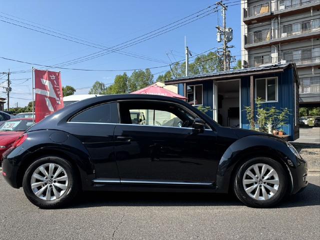 ザ・ビートル デザイン　ドライブレコーダー　バックカメラ　ナビ　ＴＶ　ＣＶＴ　キーレスエントリー　アルミホイール　ＣＤ　ＵＳＢ　ミュージックプレイヤー接続可　エアコン　パワーステアリング　パワーウィンドウ（4枚目）