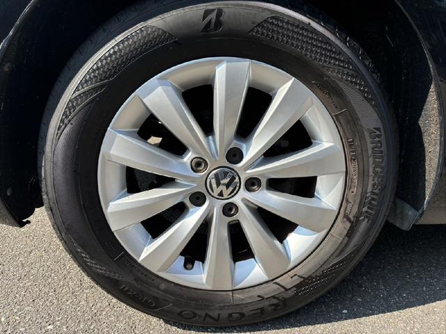 ザ・ビートル デザイン　ドライブレコーダー　バックカメラ　ナビ　ＴＶ　ＣＶＴ　キーレスエントリー　アルミホイール　ＣＤ　ＵＳＢ　ミュージックプレイヤー接続可　エアコン　パワーステアリング　パワーウィンドウ（22枚目）