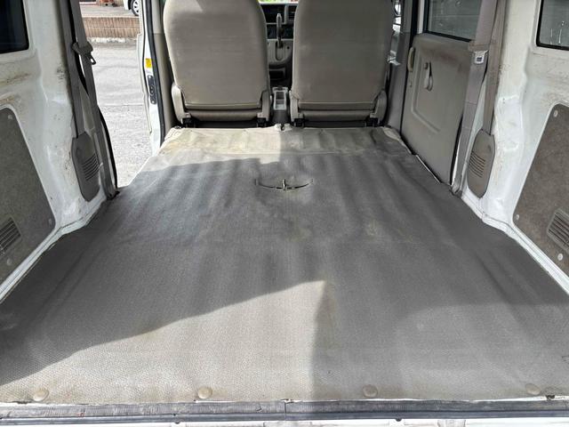 エブリイ 　ＡＴ　両側スライドドア　エアコン　運転席エアバッグ　助手席エアバッグ（17枚目）