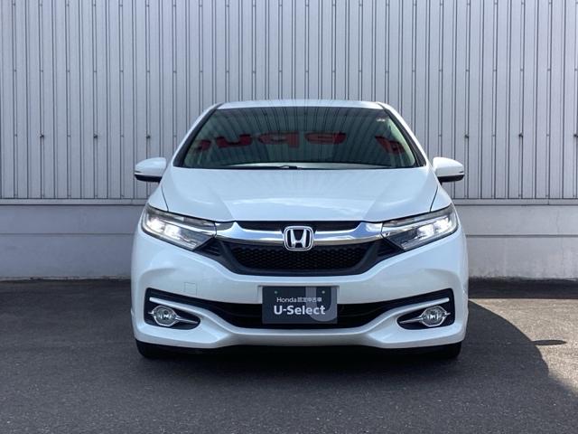 シャトル Ｇ　ナビ　ワンセグ　バックカメラ付　ＬＥＤライト　助手席エアバッグ　盗難防止　ＥＣＯＮ　キーレス　ＶＳＡ　フルオートエアコン　ＥＴＣ車載器　パワーウインドウ　スマキー　運転席エアバッグ　ＡＢＳ（6枚目）