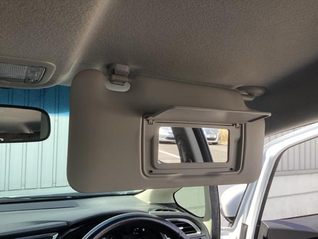 シャトル Ｇ　ナビ　ワンセグ　バックカメラ付　ＬＥＤライト　助手席エアバッグ　盗難防止　ＥＣＯＮ　キーレス　ＶＳＡ　フルオートエアコン　ＥＴＣ車載器　パワーウインドウ　スマキー　運転席エアバッグ　ＡＢＳ（29枚目）