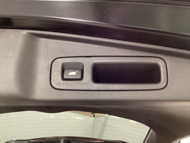 ＣＲ－Ｖハイブリッド ｅ：ＨＥＶＥＸ・マスターピース　メモリーナビ　ドラレコ　ＥＴＣ　サンル－フ　Ｂカメラ　フルセグテレビ　シートヒーター　電動シート　衝突軽減ブレーキ　ＬＥＤヘッド　クルコン　キーレス　横滑り防止装置　スマートキー　ドライブレコーダー（28枚目）