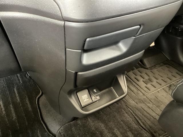 フリード+ハイブリッド ハイブリッドG・ホンダセンシング 純正ナビ フルセグ リアカメラ 衝突軽減 VSA Rカメラ 地デジ 盗難防止装置 スマ-トキ- LEDヘッド エアバッグ クルーズコントロール パワーステアリング 両席エアバック AC ETC ABS(45枚目)