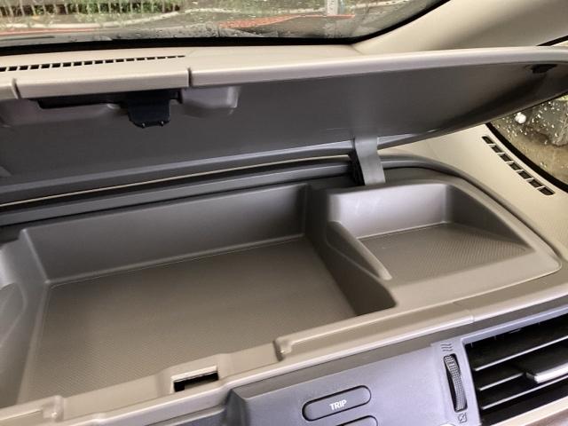 フリード+ハイブリッド ハイブリッドG・ホンダセンシング 純正ナビ フルセグ リアカメラ 衝突軽減 VSA Rカメラ 地デジ 盗難防止装置 スマ-トキ- LEDヘッド エアバッグ クルーズコントロール パワーステアリング 両席エアバック AC ETC ABS(48枚目)