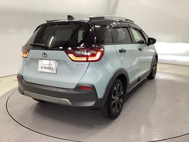 フィット e:HEVクロスター メモリーナビ ETC リアカメラ 衝突回避システム フルオートエアコン 前後センサー LEDランプ エアバッグ サイドエアバック 地デジ オートクルーズコントロール VSA バックカメラ USB(8枚目)