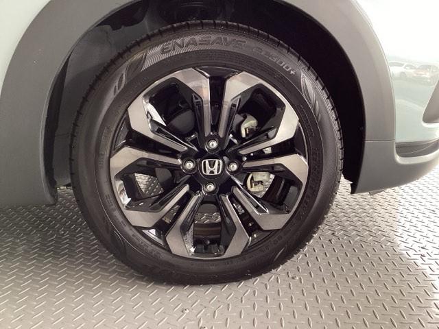 フィット e:HEVクロスター メモリーナビ ETC リアカメラ 衝突回避システム フルオートエアコン 前後センサー LEDランプ エアバッグ サイドエアバック 地デジ オートクルーズコントロール VSA バックカメラ USB(19枚目)