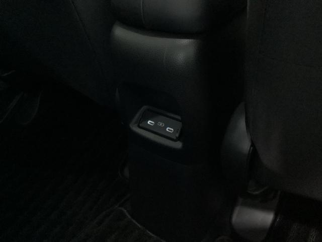 フィット e:HEVクロスター メモリーナビ ETC リアカメラ 衝突回避システム フルオートエアコン 前後センサー LEDランプ エアバッグ サイドエアバック 地デジ オートクルーズコントロール VSA バックカメラ USB(29枚目)