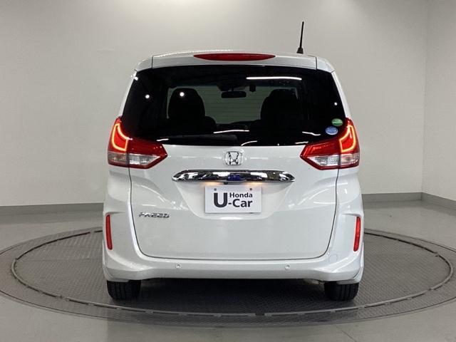 フリード G・ホンダセンシング メモリーナビ ETC リアカメラ Fセグ 追突被害軽減ブレーキ iストップ Wエアバッグ パワーウィンドウ アクティブクルーズコントロール スマートキ カラーバックモニター 整備点検記録簿 VSA(10枚目)