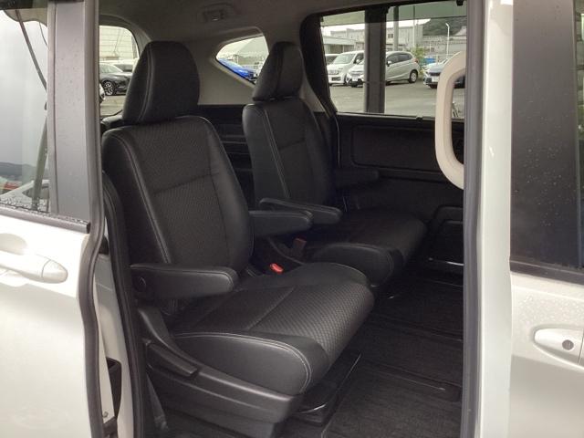 フリード G・ホンダセンシング メモリーナビ ETC リアカメラ Fセグ 追突被害軽減ブレーキ iストップ Wエアバッグ パワーウィンドウ アクティブクルーズコントロール スマートキ カラーバックモニター 整備点検記録簿 VSA(17枚目)