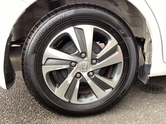 フリード G・ホンダセンシング メモリーナビ ETC リアカメラ Fセグ 追突被害軽減ブレーキ iストップ Wエアバッグ パワーウィンドウ アクティブクルーズコントロール スマートキ カラーバックモニター 整備点検記録簿 VSA(20枚目)