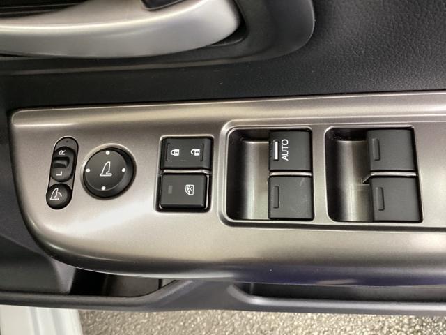 フリード G・ホンダセンシング メモリーナビ ETC リアカメラ Fセグ 追突被害軽減ブレーキ iストップ Wエアバッグ パワーウィンドウ アクティブクルーズコントロール スマートキ カラーバックモニター 整備点検記録簿 VSA(25枚目)