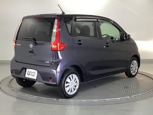 デイズ XVセレクション+セーフティII ナビ フルセグ リアカメラ 全周カメラ 衝突軽減B イモビライザー アイドルストップ ESC ベンチシート オートエアコン キーレスエントリー パワーウィンドウ サイドモニター フロントカメラ ABS(8枚目)