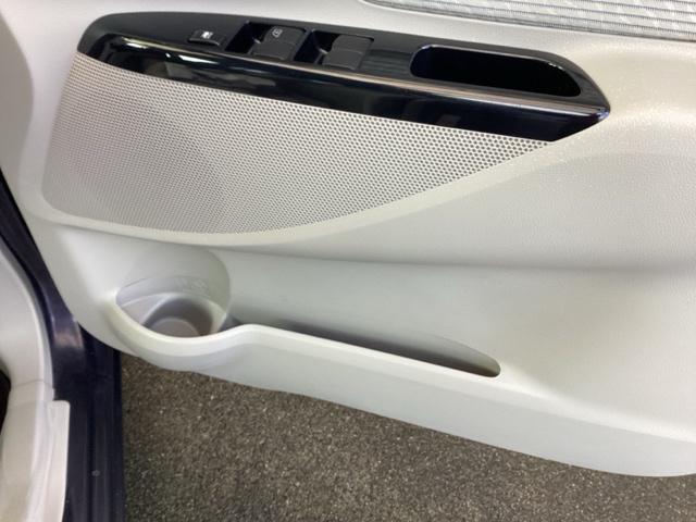 デイズ XVセレクション+セーフティII ナビ フルセグ リアカメラ 全周カメラ 衝突軽減B イモビライザー アイドルストップ ESC ベンチシート オートエアコン キーレスエントリー パワーウィンドウ サイドモニター フロントカメラ ABS(49枚目)