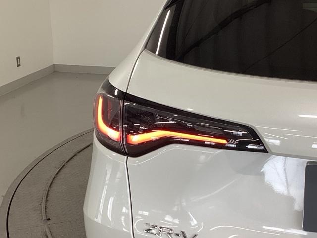 ＺＲ－Ｖ Ｚ　ナビ　ＢＯＳＥプレミアムサウンドシステム　Ｄレコ　盗難防止システム　インテリキー　カーテンエアバック　地デジ　ＶＳＡ　Ｂカメラ　クルコン　ＵＳＢ　エアコン　ターボ　本革シ－ト　クリアランスソナー（34枚目）