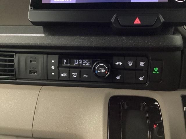 N-BOXジョイ ベースグレード メモリーナビ ドラレコ ETC 踏み間違い防止装置 Bカメラ 全周囲カメラ 横滑り防止機能 LEDランプ クルーズコントロール パワーウィンドウ 前席シートヒーター スマートキー ドライブレコーダー(12枚目)