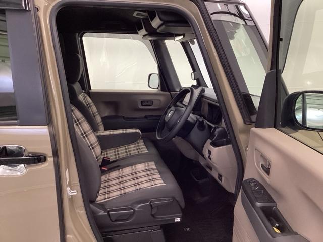 N-BOXジョイ ベースグレード メモリーナビ ドラレコ ETC 踏み間違い防止装置 Bカメラ 全周囲カメラ 横滑り防止機能 LEDランプ クルーズコントロール パワーウィンドウ 前席シートヒーター スマートキー ドライブレコーダー(16枚目)