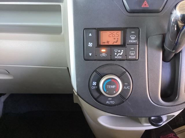 タント ＸＳＡ　ナビ　フルセグ　ミラクルオープンドア　踏み間違い防止装置　両側スライド片側電動ドア　ＥＣＯアイドル　助手席エアバッグ　地デジＴＶ　ＰＷ　ＶＳＣ　運転席エアバッグ　フルオートエアコン　スマートキー（12枚目）
