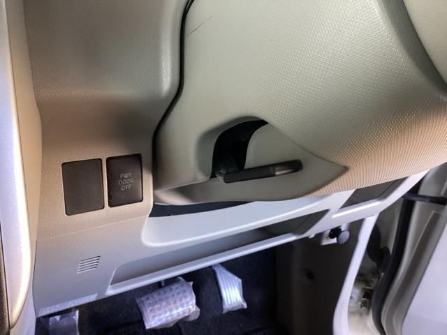 タント ＸＳＡ　ナビ　フルセグ　ミラクルオープンドア　踏み間違い防止装置　両側スライド片側電動ドア　ＥＣＯアイドル　助手席エアバッグ　地デジＴＶ　ＰＷ　ＶＳＣ　運転席エアバッグ　フルオートエアコン　スマートキー（16枚目）