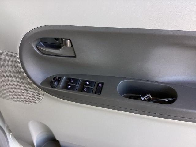 タント ＸＳＡ　ナビ　フルセグ　ミラクルオープンドア　踏み間違い防止装置　両側スライド片側電動ドア　ＥＣＯアイドル　助手席エアバッグ　地デジＴＶ　ＰＷ　ＶＳＣ　運転席エアバッグ　フルオートエアコン　スマートキー（50枚目）