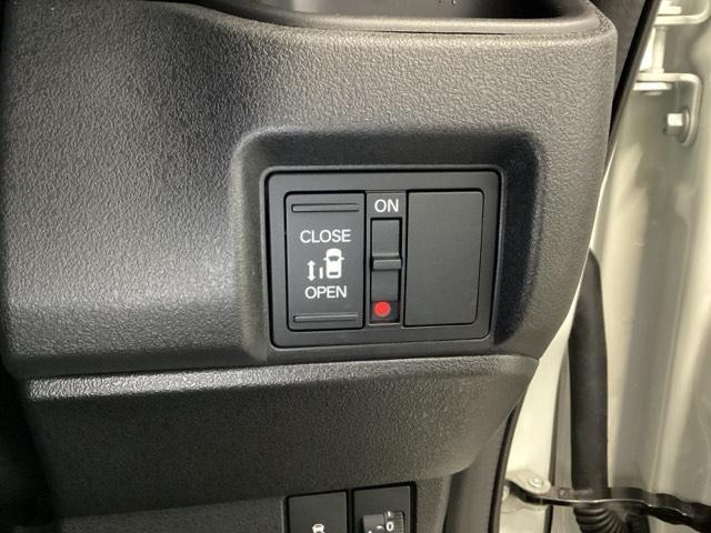 Ｎ－ＢＯＸカスタム ベースグレード　ＨｏｎｄａＣＯＮＮＥＣＴ対応純正メモリーナビ　ＵＳＢ接続　ＣＭＢＳ　Ｄレコ　ベンチシート　オートエアコン　スマートキ　ＬＥＤ　盗難防止装置　クルコン　ＥＴＣ　バックカメラ　フルセグＴＶ　エアバッグ（16枚目）