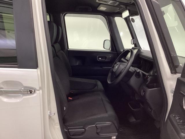 Ｎ－ＢＯＸカスタム ベースグレード　ＨｏｎｄａＣＯＮＮＥＣＴ対応純正メモリーナビ　ＵＳＢ接続　ＣＭＢＳ　Ｄレコ　ベンチシート　オートエアコン　スマートキ　ＬＥＤ　盗難防止装置　クルコン　ＥＴＣ　バックカメラ　フルセグＴＶ　エアバッグ（19枚目）