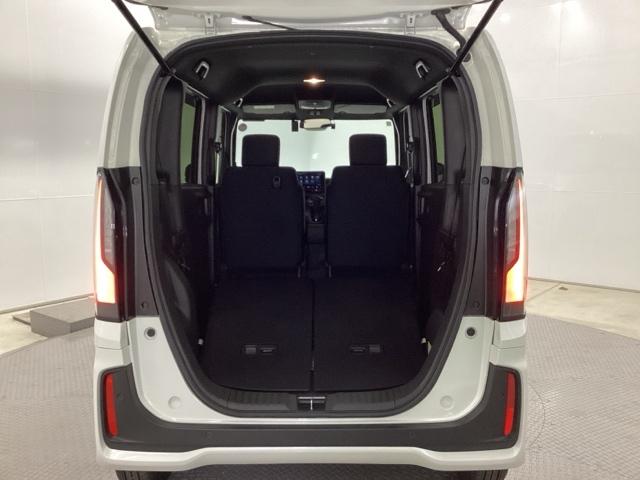 Ｎ－ＢＯＸカスタム ベースグレード　ＨｏｎｄａＣＯＮＮＥＣＴ対応純正メモリーナビ　ＵＳＢ接続　ＣＭＢＳ　Ｄレコ　ベンチシート　オートエアコン　スマートキ　ＬＥＤ　盗難防止装置　クルコン　ＥＴＣ　バックカメラ　フルセグＴＶ　エアバッグ（22枚目）