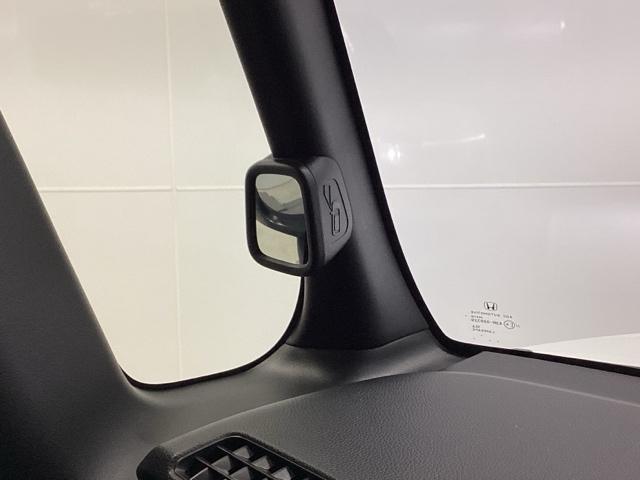 Ｎ－ＢＯＸカスタム ベースグレード　ＨｏｎｄａＣＯＮＮＥＣＴ対応純正メモリーナビ　ＵＳＢ接続　ＣＭＢＳ　Ｄレコ　ベンチシート　オートエアコン　スマートキ　ＬＥＤ　盗難防止装置　クルコン　ＥＴＣ　バックカメラ　フルセグＴＶ　エアバッグ（26枚目）