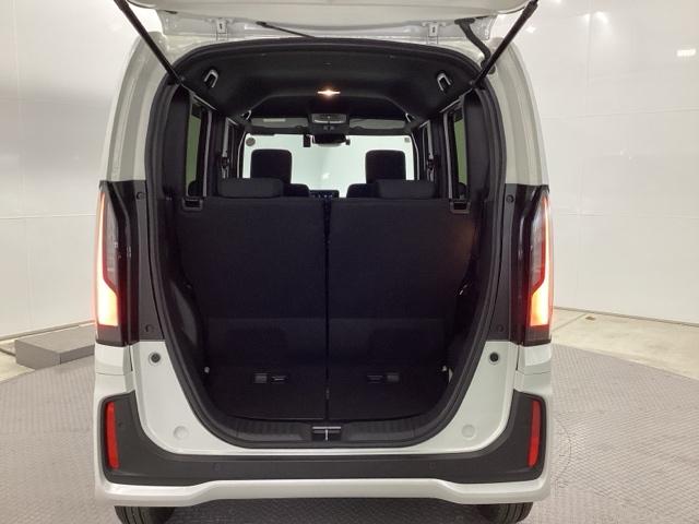 Ｎ－ＢＯＸカスタム ベースグレード　ＨｏｎｄａＣＯＮＮＥＣＴ対応純正メモリーナビ　ＵＳＢ接続　ＣＭＢＳ　Ｄレコ　ベンチシート　オートエアコン　スマートキ　ＬＥＤ　盗難防止装置　クルコン　ＥＴＣ　バックカメラ　フルセグＴＶ　エアバッグ（35枚目）