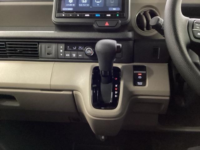 Ｎ－ＢＯＸジョイ ベースグレード　フルセグ　リアカメラ　シートヒーター　踏み間違い防止装置　Ｂカメラ　横滑り防止機能　ＬＥＤランプ　クルーズコントロール　パワーウィンドウ　スマートキー　オートエアコン　ベンチシート　キーレス　ＡＢＳ（13枚目）