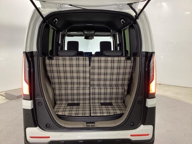 Ｎ－ＢＯＸジョイ ベースグレード　フルセグ　リアカメラ　シートヒーター　踏み間違い防止装置　Ｂカメラ　横滑り防止機能　ＬＥＤランプ　クルーズコントロール　パワーウィンドウ　スマートキー　オートエアコン　ベンチシート　キーレス　ＡＢＳ（22枚目）