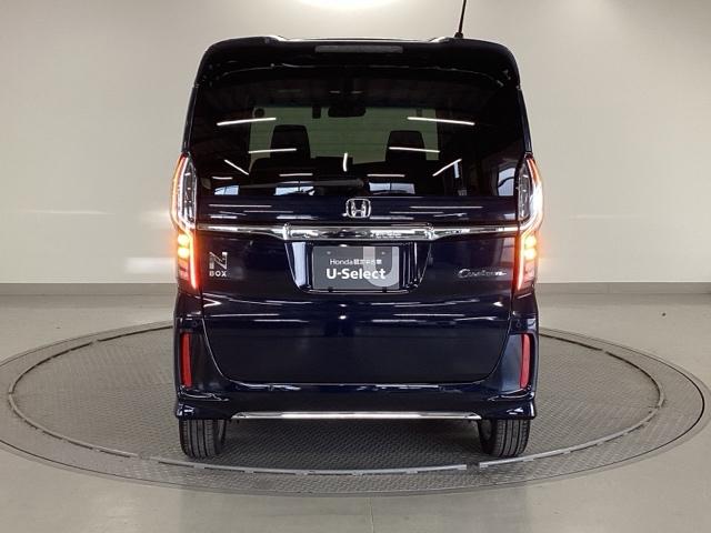 N-BOXカスタム Lターボ 純正ナビ フルセグ リアカメラ 地デジチューナー 衝突軽減ブレーキサポート LEDヘッドライ アイドリングS ターボエンジン PS カーテンエアバック シートヒータ エアバック USB AAC ABS(9枚目)